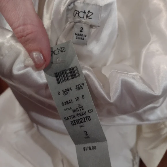 NWT Cache off white formal gown one shoulder strap size 2 - Picture 5 of 7
